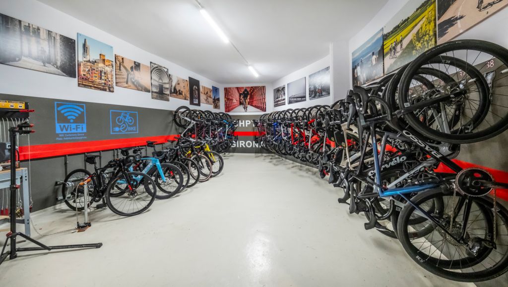 Bicycle parking and services for cyclists